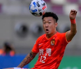 kaiyun体育-徐新告别广州队感谢知遇之恩 自宣加盟山东泰山